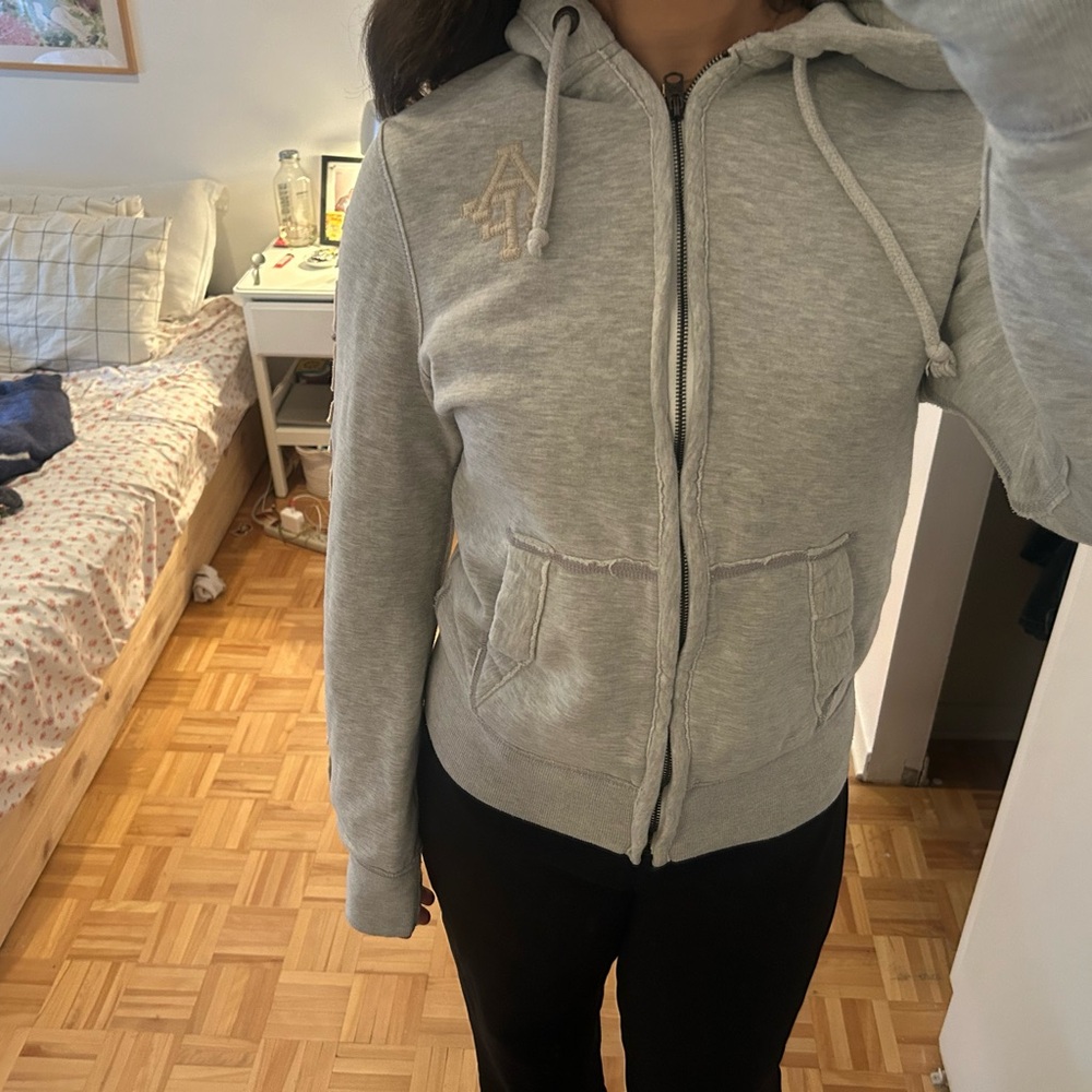Abercrombie & Fitch Cream and Gray Hoodie